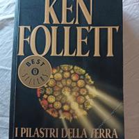 Libro di Ken Follett  I PILASTRI DELLA TERRA