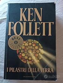 Libro di Ken Follett  I PILASTRI DELLA TERRA
