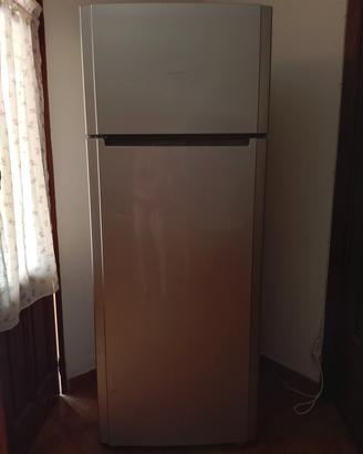 FRIGORIFERO HOTPOINT ARISTON
