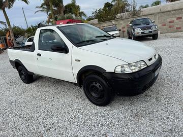 Fiat strada 1.9 turbo diesel