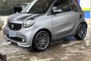 Smart 0.9 Brabus Cabrio (Allestimento)