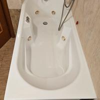 JACUZZI JP8 VASCA IDROMASSAGGIO 