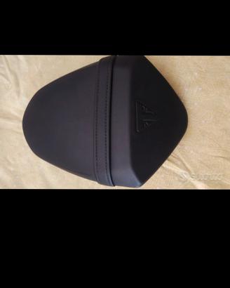 sella posteriore Triumph street triple 765
