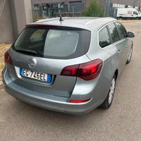 Opel Astra 1.7 CDTI Station Wagon 2010