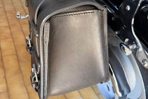 Borsa moto cuoio con sgancio rapido sotto chiave