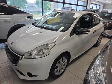 Peugeot 208 1.2 VTi 82 CV 3 porte Access