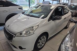 Peugeot 208 1.2 VTi 82 CV 3 porte Access