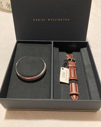 Cinturino in vera pelle + bracciale  Daniel Wel