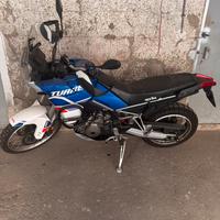 Aprilia Tuareg 660