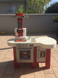 Cucina giocattolo