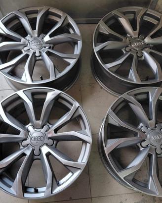 Cerchi in lega da 17 pollici per audi a3,Q3 ecc