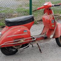 Cerco Vespa SS180 Supersport