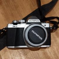 Macchina fotografica Olympus omd em 10 mark II