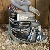 scarponi sci  NORDICA taglia 39/40