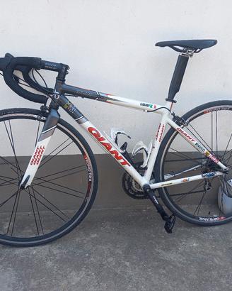 Giant TCR 