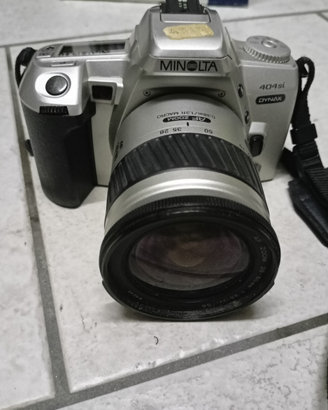 Reflex Minolta dynax 404 si