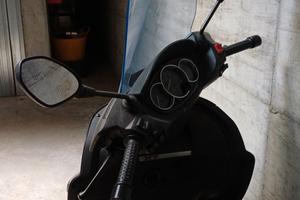 Scooter Evo x7 300