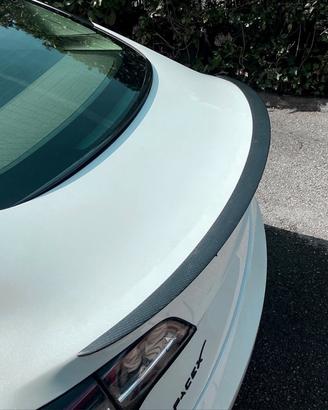 Spoiler carbonio Tesla model 3
