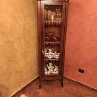 Vetrina in legno