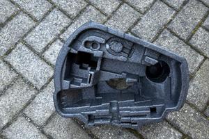 Contenitore attrezzi  ruota di scorta golf 4