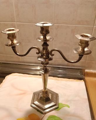 Candelabro argentato