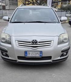 TOYOTA Avensis BENZINA/GPL 1.8 16V SW senza ness