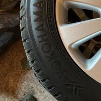 Cerchi da 17” più gomme invernali per opel