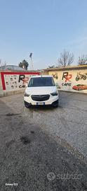 Opel Combo Cargo 1.5 Diesel 100CV PC 650kg Edition