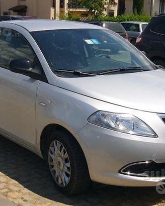 Parabrezza Lancia Ypsilon 3 (2011 in poi)
