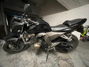 Kawasaki z750 2005