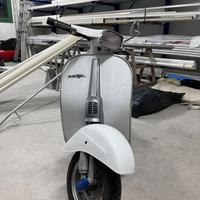 Piaggio Vespa 50 Special (V5B3) - 1981
