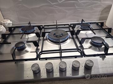 piano cottura in acciaio 