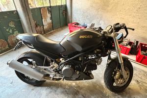 Ducati Monster 750 Dark