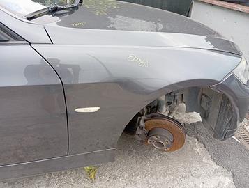 Parafango anteriore dx BMW 320D mod SW 2007 col A2