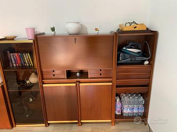 Mobile vetrinetta in legno