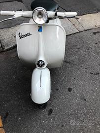 Vespa piaggio vna1t