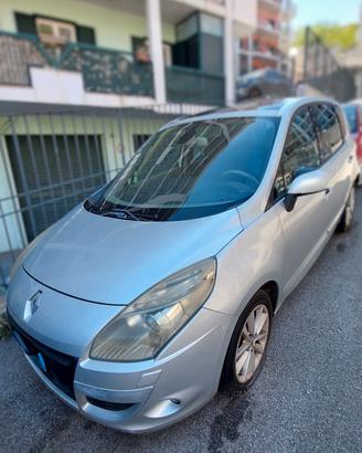 Renault Scenic 1.5 dci  Xmod automatica