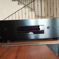 Super audio CD player