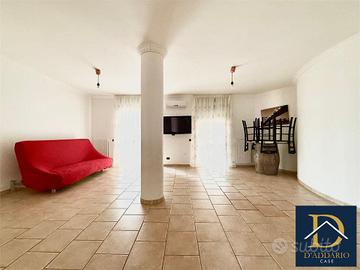 Ristrutturato 3 vani Piazza Tedesco 12