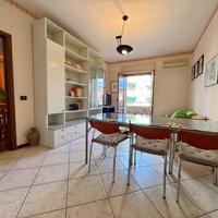 5 Vani + Garage (Via Mariani-GALERMO)