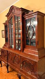 Credenza vintage 70’/80’ e tavolo in pietra