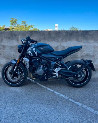Triumph Trident 660