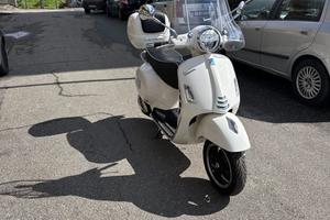 Vespa Gts