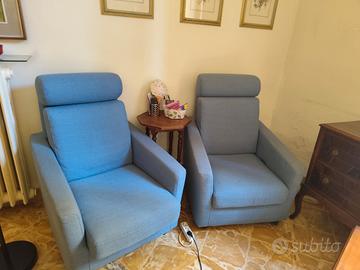 coppia poltrone di poltrone e sofà 