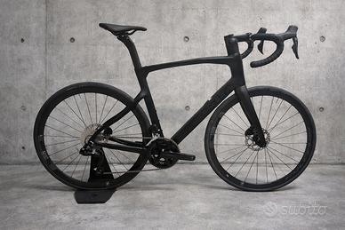Pinarello X3 Shimano 105 Di2 elettronico 12 v.