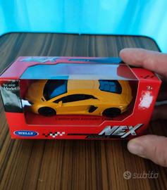 Modellino Welly Next Lamborghini Aventador coupé 