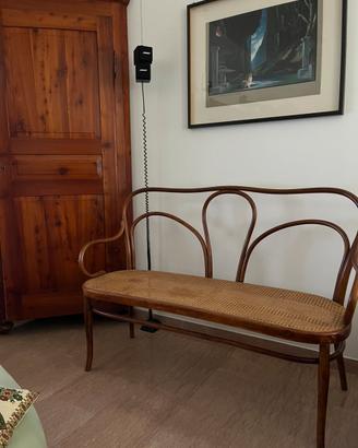 Divanetto Thonet antico