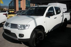 Mitsubishi L200 2.5 DI-D Double Cab Invite ''SAFAR