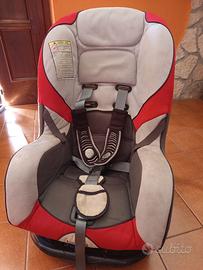 Seggiolino auto