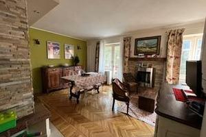 Affascinante trilocale ristrutturato (pineta)